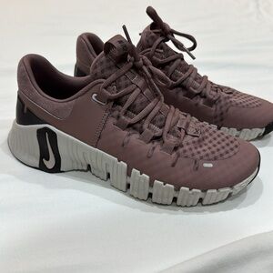 Women’s Nike Tennis’s Shoes